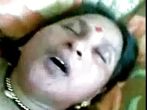 विकृत ब्रुनेट डिक रा ...